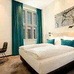 One Linz-hauptplatz Отель 3*