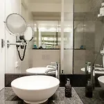 Отель One Linz-hauptplatz Линц