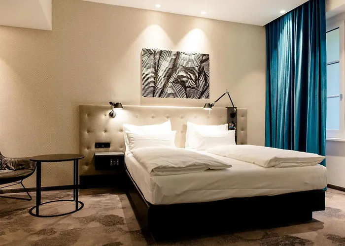 One Linz-hauptplatz 3* لينتز