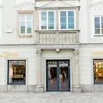 호텔 One Linz-hauptplatz 3*