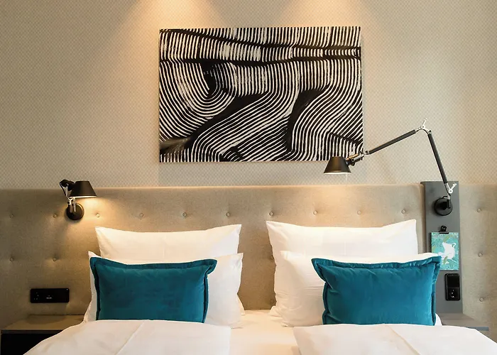 One Linz-hauptplatz 3*